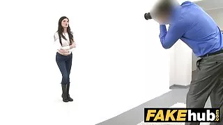 Ilus Koolitüdruk tundis Kukk Roosa Tuss