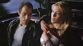 Naine Karvane Tuss viib orgasm