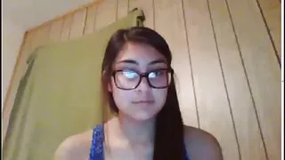 Ebony Kuradi tribüün ilus oraator