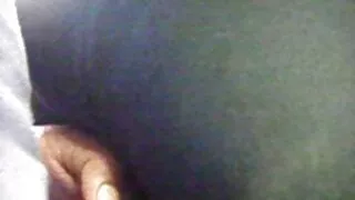 Näljane tibi masturbates in dogg positiony