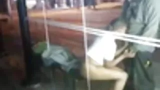 Kiisu Kuradi atraktiivne schlendra elu tuba